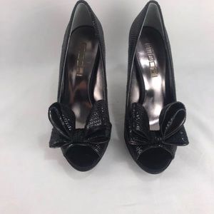 Moda Spana Sequined Bow-Toe Heels (101)